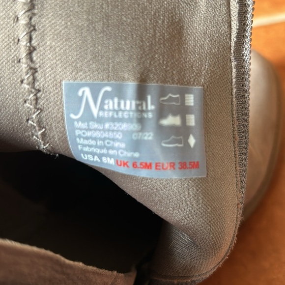 Natural Reflection boots - Picture 3 of 4